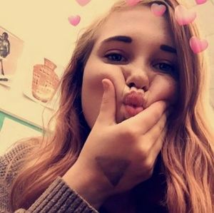 Meet your Posher, Savannah